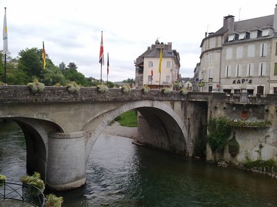 Brug over de Dave D&rsquo;Aspe in Oloron Sainte Marie