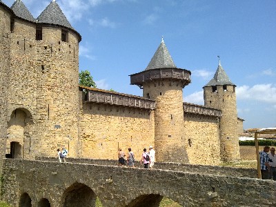 De toegang tot de oude stad