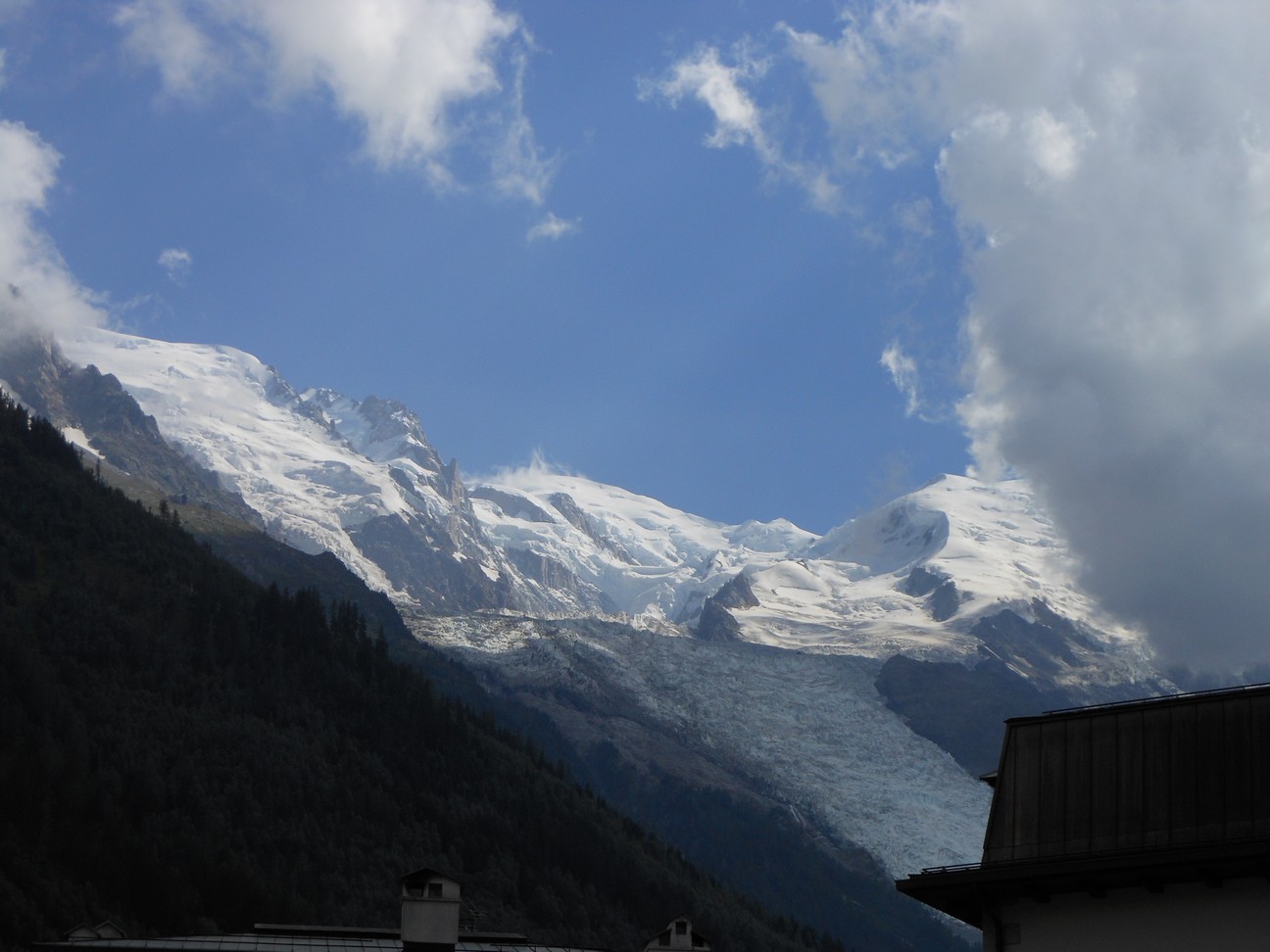 Het Mont Blanc massief vanuit Chamonix