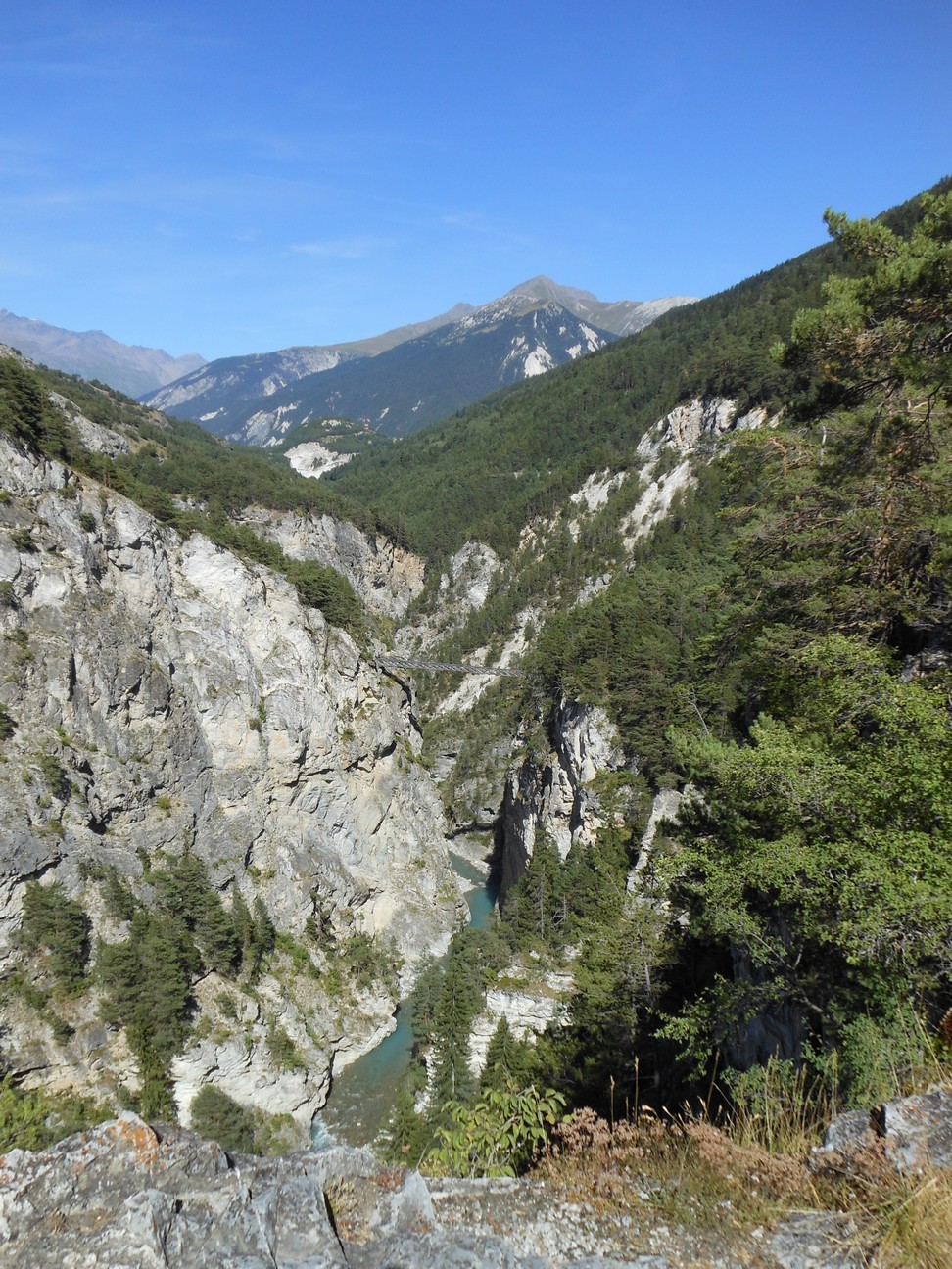 Nog een keer de Gorge met de duivelsbrug. Je kon over de kloof tokkelen