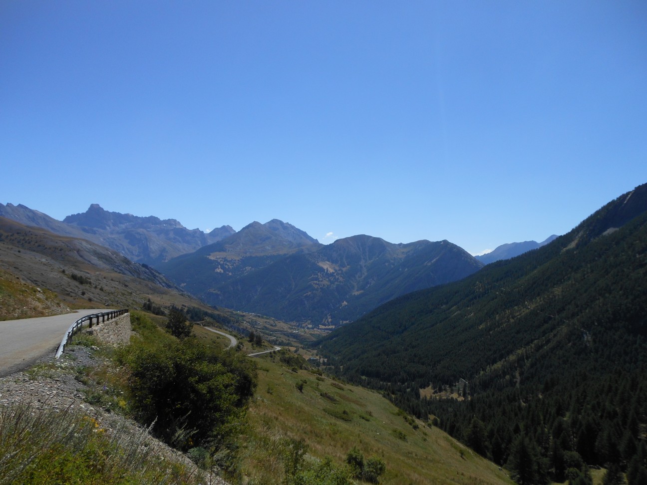 Afdaling richting Saint-Paul-Sur-Ubaye