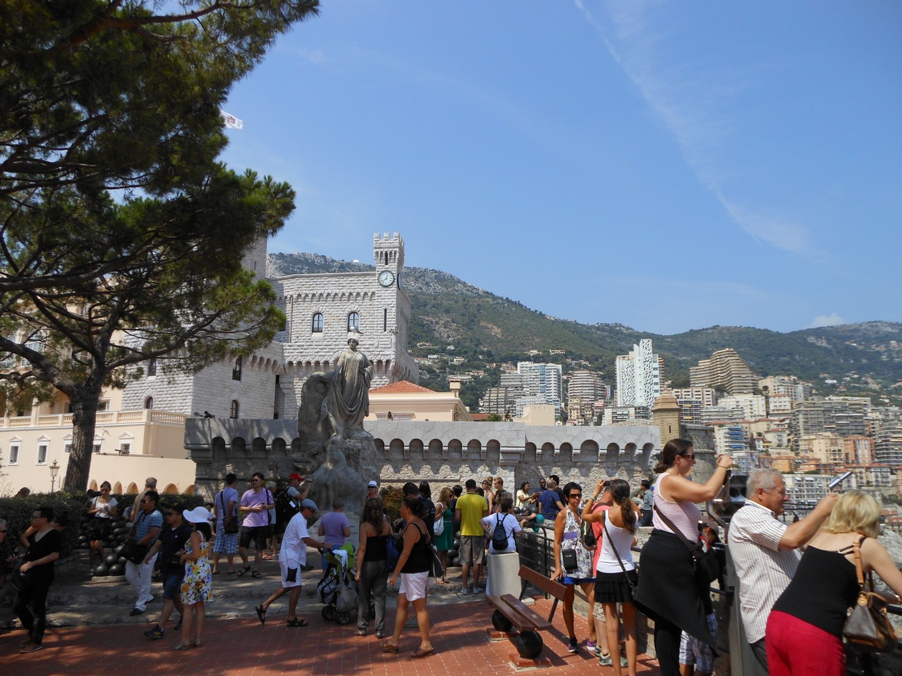 Zo veel toeristen heb ik deze reis nog niet bij elkaar gezien